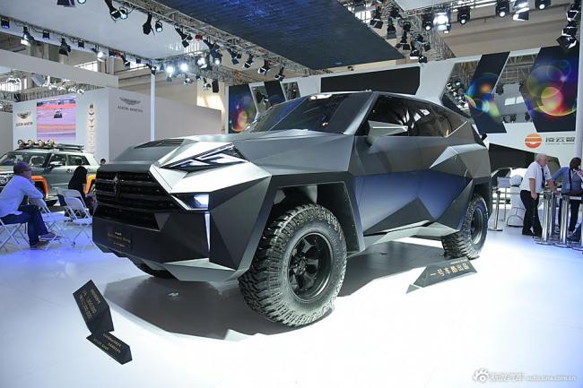 热帖:来看看中国国产神车 竟要价1200万(多图)