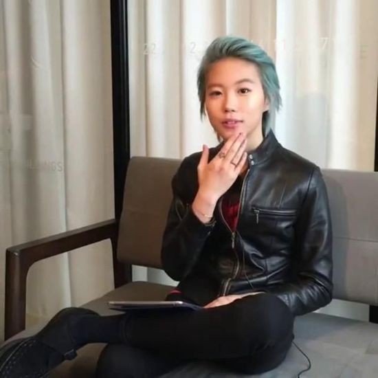 窦靖童自曝喜欢纹身 粤语歌最爱陈奕迅(图)