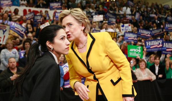 希拉里承诺若当选将组“美国式”内阁:50%是女性