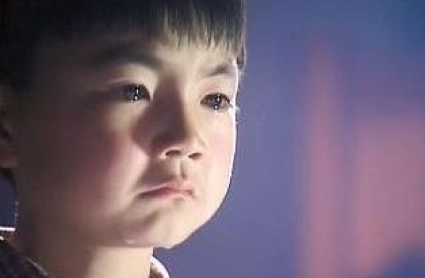 王欣逸成中国第一位入狱童星 9岁扬名失足黑帮