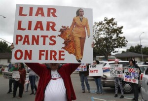 事情正在起变化 希拉里的白宫梦悬了(图)