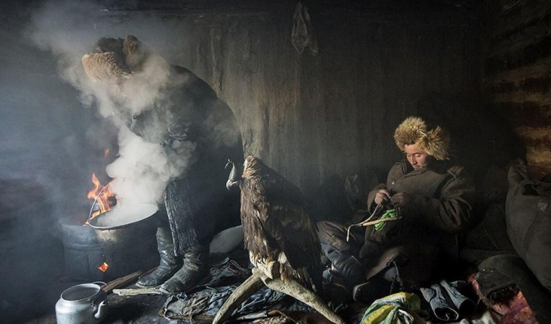 游牧史诗:蒙古牧民零下40度跨越阿尔泰山(组图)