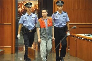 借招聘模特之机 男子“面试”13岁女孩后开房(图)