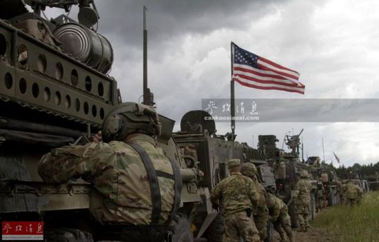 波兰防长要求北约派一个营威慑俄军：足够了(图)