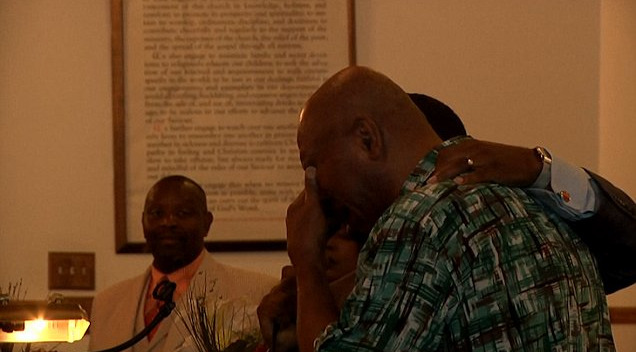 拳王阿里遗体归故里 家人：他自由了(高清组图)