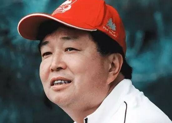 从卖血度日到身家650亿 穷小子是如何成功逆袭的?