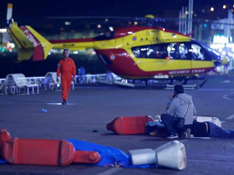 热评:伊斯兰和西方文明在法国上空的撕裂