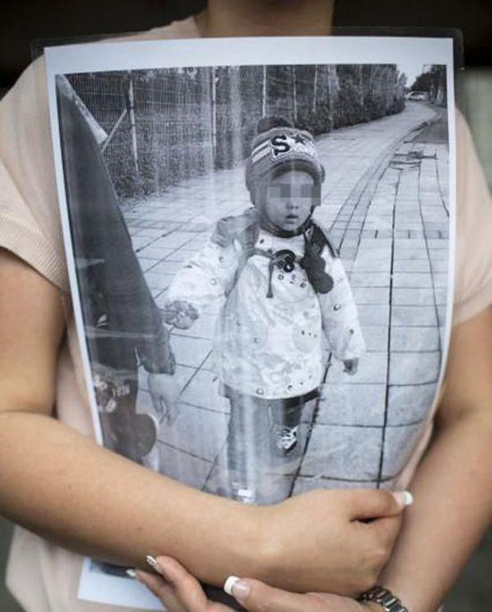 广州“拉练死”自闭儿尸检结果:死于热射病(图)