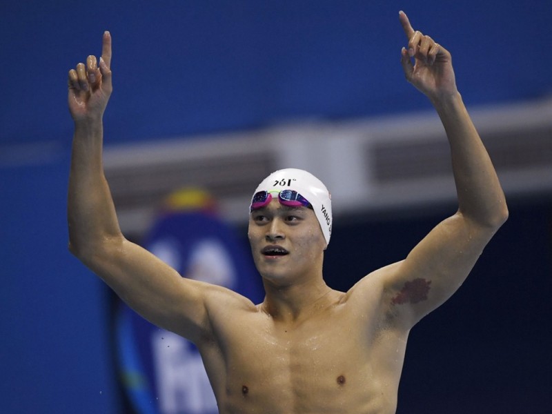 孙杨夺冠遭澳媒疯狂攻击:牙齿太难看(图)