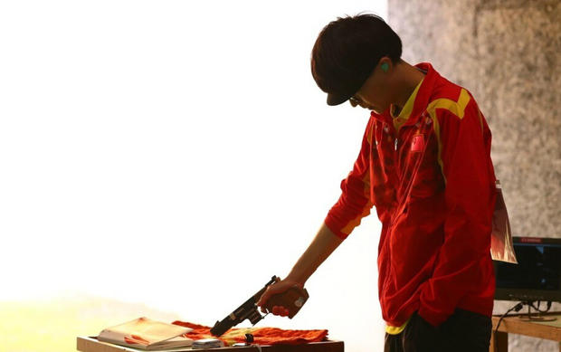 男子25米手枪速射李越宏摘铜 德国名将夺冠(图)