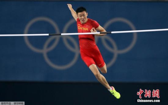 爆冷!巴西小将撑杆跳打破奥运纪录夺冠(图)