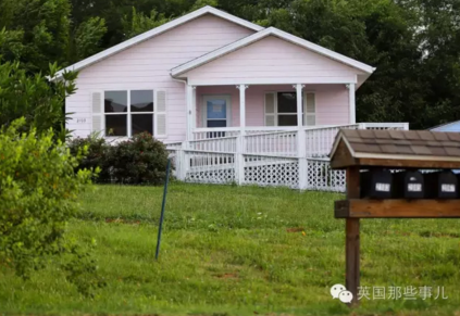 残障女儿向母亲挥起屠刀,竟然揭出一场惊人骗局