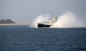 中国复活“野牛”遇麻烦 俄趁机要求重签合同(图)