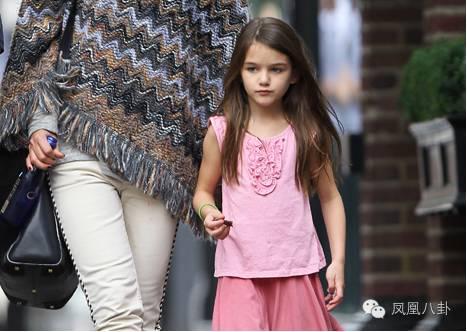 她一出生就拥有23亿,1岁时就能够环游世界…(图)