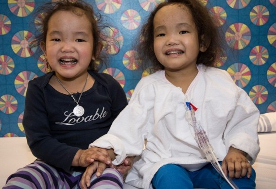 正能量!加拿大华裔学生捐肝 拯救3岁小女孩(图)