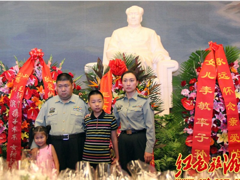 视频疯传:毛新宇斥官员践踏民主 言论大胆(图)