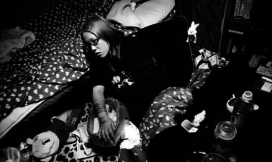 揭秘那些自残的日本女孩,是只为追求快感吗?(图)