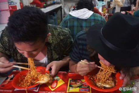 "死亡之面"!吃下这碗面条后 厨师竟然聋了(组图)