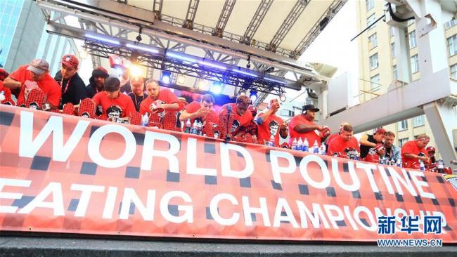 大胃王!他10分钟吃了11.6公斤薯条(组图)