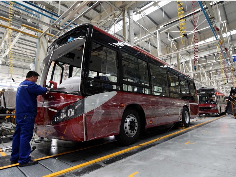 6.7%!中国三季度GDP持平于7年最低(图)