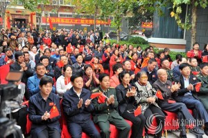 景海鹏母亲谈儿子飞天：第一次担心，第三次放心