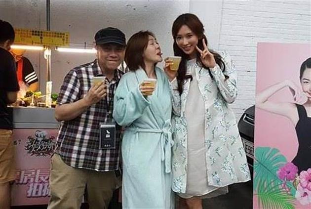 小S再晒豪华探班照 呛声志玲姐姐:加油!(图)