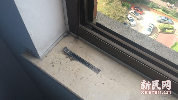 复旦:一女子从邯郸路校区文科楼高坠身亡(图)