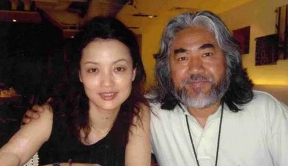 年龄就是问题!娱乐圈hold不住嫩妻的八大男星