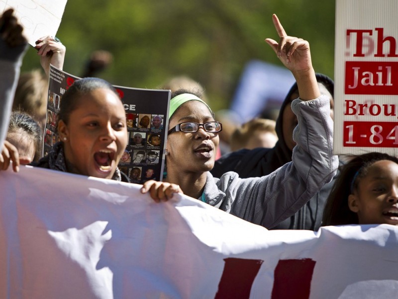 被唤醒的魔鬼:美国大选中的族群政治(图)