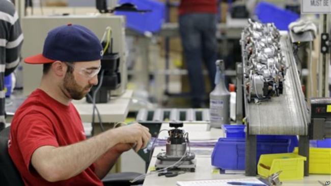 研究:美国白人男性自杀率升高 与中国有关系