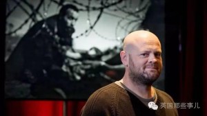 热帖：去年，他们用这一系列的照片，震撼我心