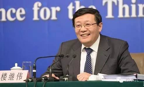 4万亿"养老金入市"在即 楼继伟有何特殊使命(图)