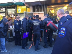 老母额头上插著一根钢钉 纽约华裔男子被捕(图)