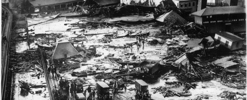 8米高“糖浆海啸”:870万公升糖奔涌到大街上…