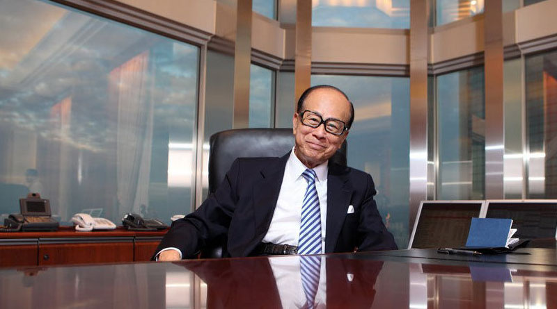 3年抛售资产近800亿 李嘉诚究竟嗅到了什么?(图)