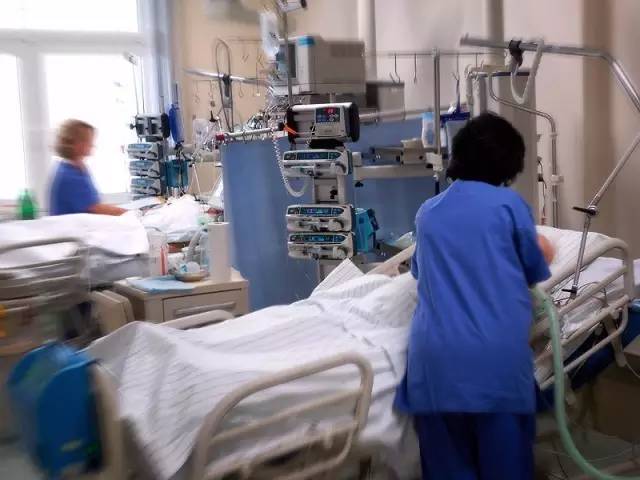 给中国游客免单的医院上了黑名单!原因令人愤怒