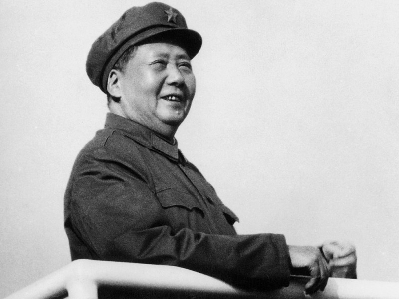 史海:毛泽东特赦美女匪首 杀了岂不可惜(图)