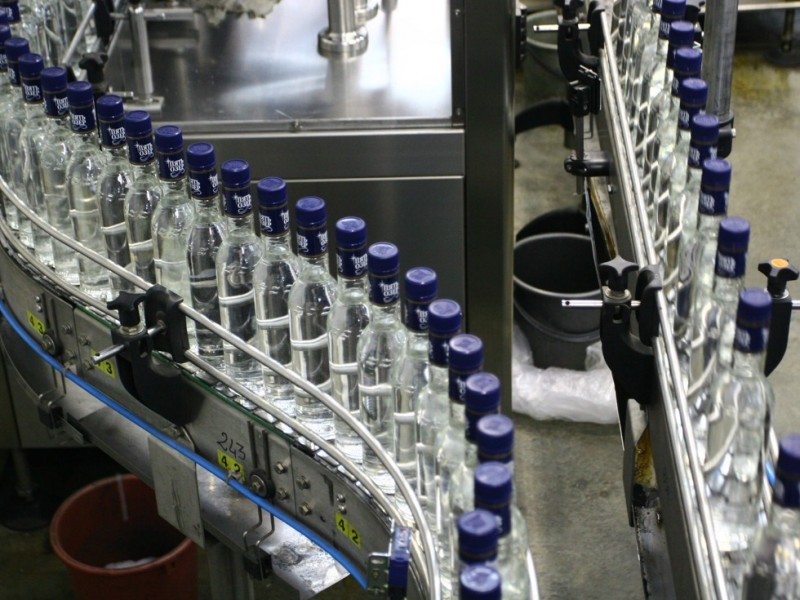 俄国百年禁酒血泪史:变本加厉往死里喝(图)