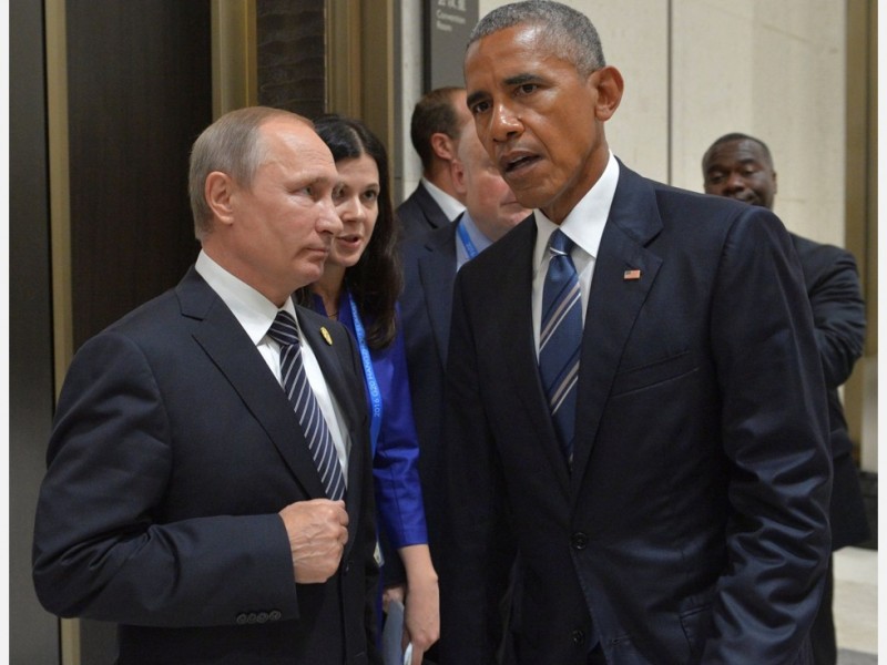 普京给特朗普亲笔信:期待上台一刻和好