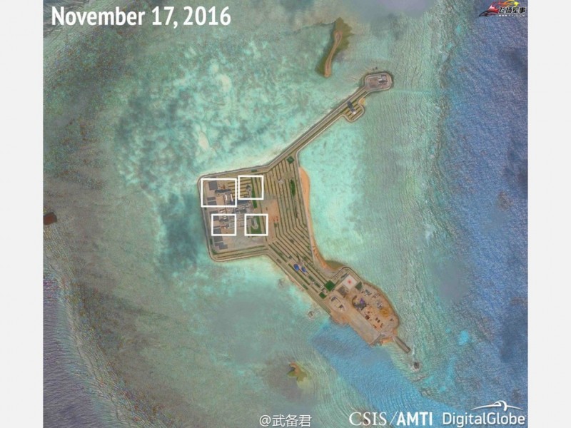 最新:火炮导弹密布 美卫星偷拍中国南海礁堡(图)