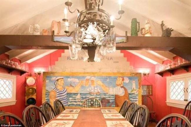 超奢华!奥巴马封锁俄大使"间谍基地"曝光(图)