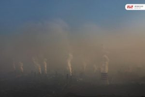 雾霾何处来？去河北钢铁重镇看一看(高清组图)