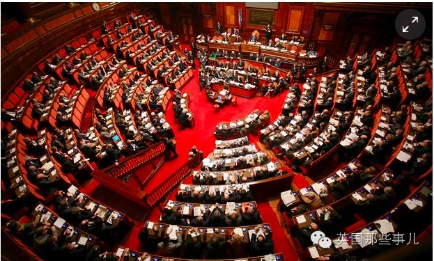 一场修宪公投,意大利天翻地覆 这究竟是要干嘛?