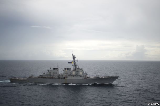 菲律宾防长:不再当美国巡航南海跳板(组图)