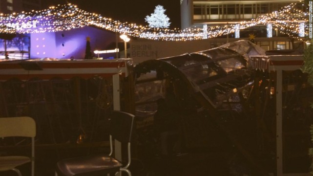 全球连发三起袭击事件 谁一夜制造这么多恐怖?