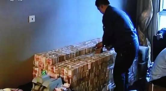 原铁道部运输局长和他情妇落马后 为啥还有续集?