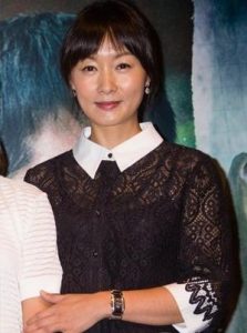 她曾讽赵薇走红全靠运气，如今没落到跑龙套…