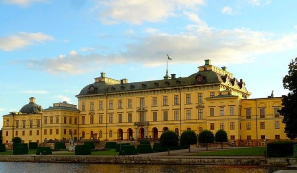 瑞典王后亲证王宫闹鬼:"它们非常友善"(图)