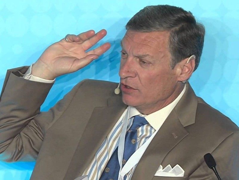 美驻欧大使人选:欧元或18个月内崩溃 (组图)