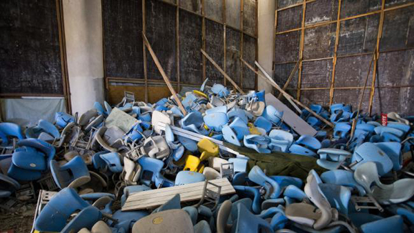 6个月前这里是全世界的中心,如今变这样(组图)